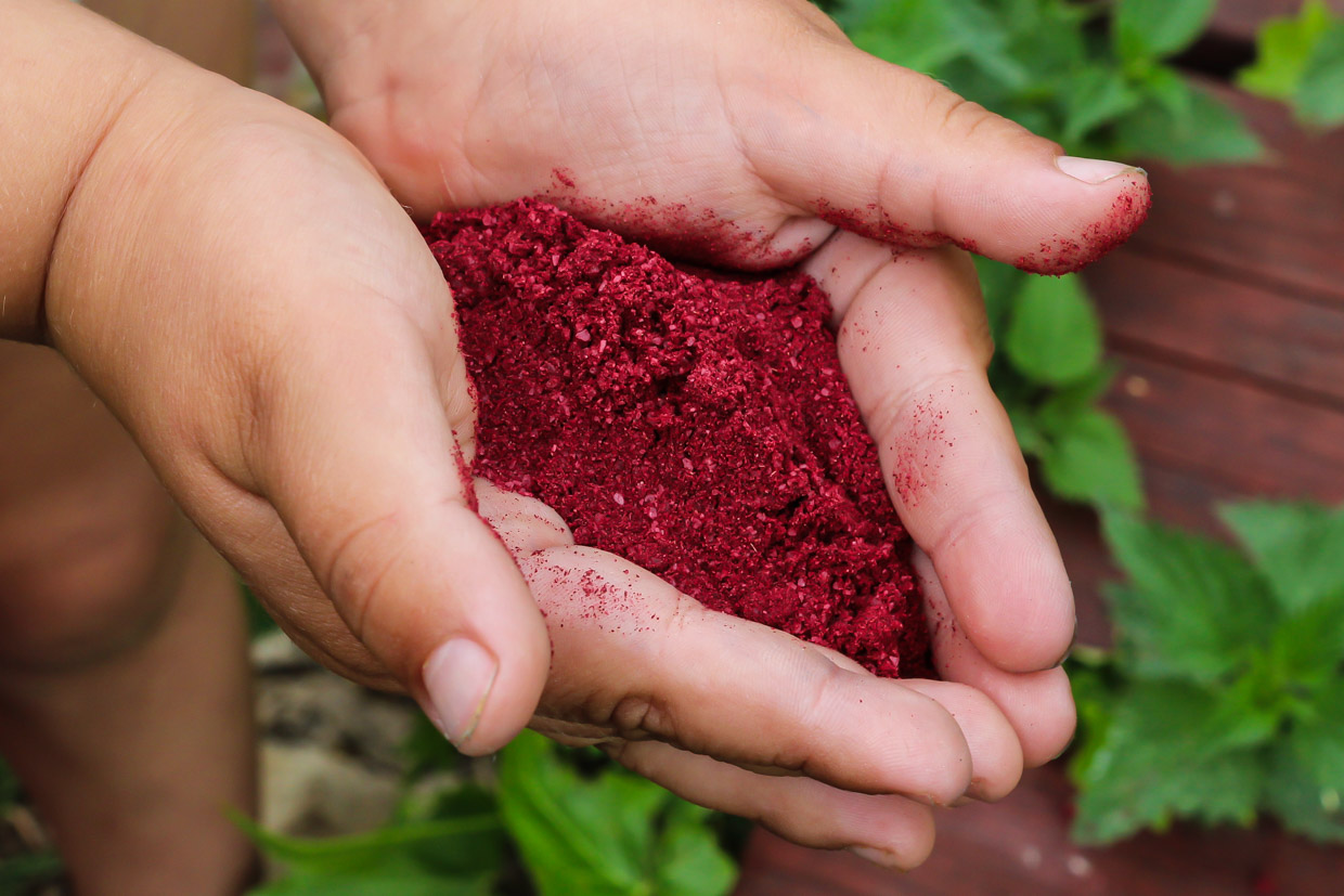 Pflegemaske „StrahleMensch“ mit Bio-Hibiskus & Bio-Sanddorn - Bio-Vegan